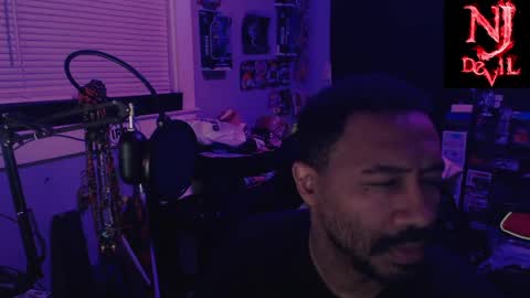 Jerzey2k2 aka the Alpha online show from June 7, 2:27 am