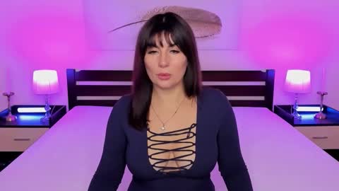 JESS online show from October 19, 7:14 pm