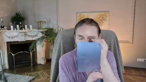 Snapshot of jes_solar chatting on June 25, 8:57 pm jes_solar online show from June 25, 8:57 pm