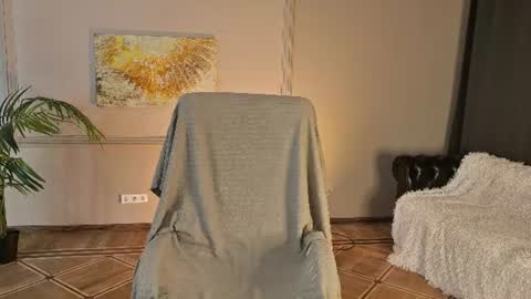 Snapshot of jes_solar chatting on July 11, 9:16 pm jes_solar online show from July 11, 9:16 pm