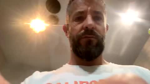 Snapshot of jesaj chatting on November 23, 6:57 am jesaj online show from November 23, 6:57 am