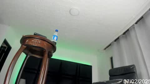 Snapshot of jesica_sanchez chatting on February 8, 12:17 am jesica_sanchez online show from February 8, 12:17 am