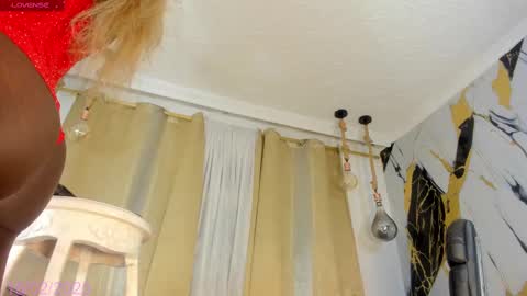 Snapshot of jesica_sanchez chatting on February 15, 8:54 pm jesica_sanchez online show from February 15, 8:54 pm