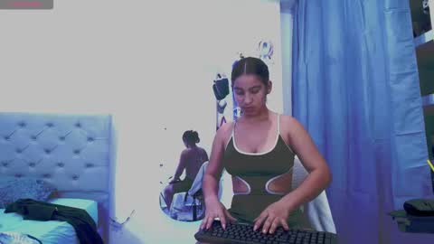 Snapshot of jesica_wilson chatting on September 30, 11:10 pm JESICA online show from September 30, 11:10 pm