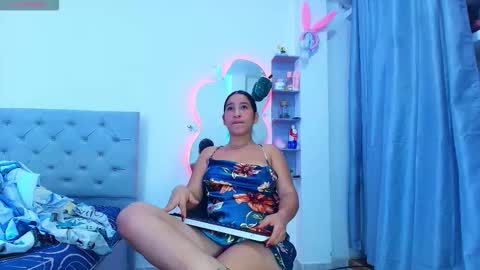 Snapshot of jesica_wilson chatting on October 20, 1:06 am JESICA online show from October 20, 1:06 am