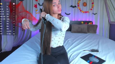 Snapshot of jesikalooove chatting on November 6, 8:04 am Jesika online show from November 6, 8:04 am