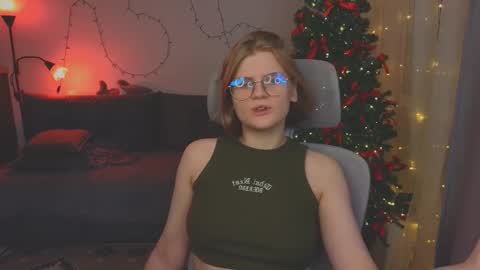  JessieVibes online show from December 21, 1:29 pm