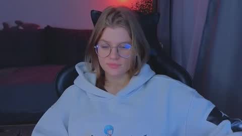  JessieVibes online show from February 10, 2:54 pm