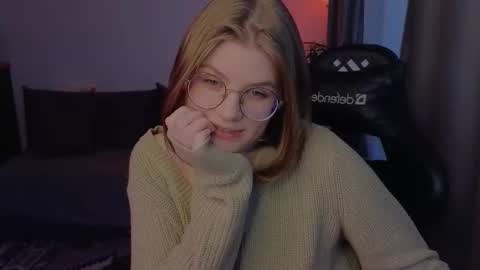  JessieVibes online show from February 25, 2:59 pm