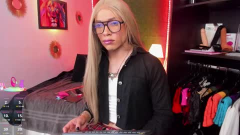 Jess online show from October 10, 4:11 am