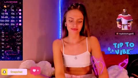 Snapshot of jess_kahawaty chatting on February 24, 1:02 am Jess online show from February 24, 1:02 am