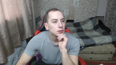 Snapshot of jess_nest chatting on February 5, 11:44 am Jess online show from February 5, 11:44 am