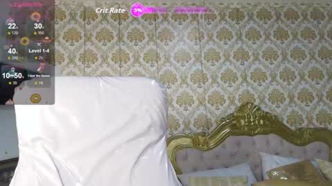 Snapshot of jessb1_ chatting on August 6, 7:16 pm Jess online show from August 6, 7:16 pm
