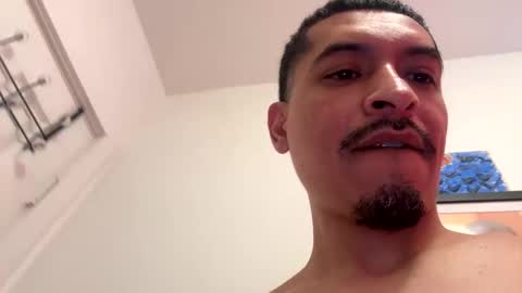 Hungjessy online show from February 16, 8:44 pm