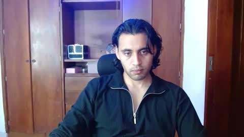 Snapshot of jessepickman chatting on March 20, 12:59 am Angel Demon online show from March 20, 12:59 am