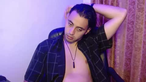 Snapshot of jessepickman chatting on April 29, 1:43 am Angel Demon online show from April 29, 1:43 am