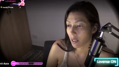 Snapshot of jessi_dreams chatting on July 27, 3:02 am Jessica Gomez online show from July 27, 3:02 am