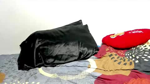 jessica609773 online show from October 12, 6:45 am