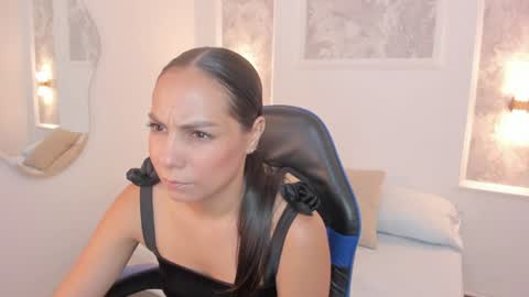 jessica_taylor_22 online show from June 16, 7:16 pm
