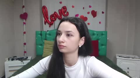 JessicaBreez online show from May 11, 5:02 am