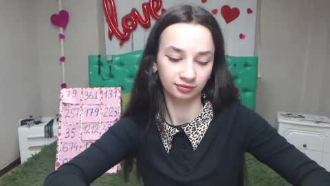 JessicaBreez online show from May 15, 5:14 am