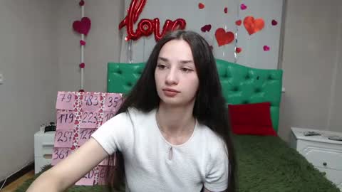 Snapshot of jessicabreez chatting on July 12, 5:09 am JessicaBreez online show from July 12, 5:09 am