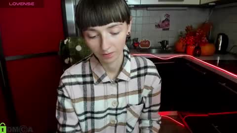 jessicaforris online show from November 4, 8:02 am