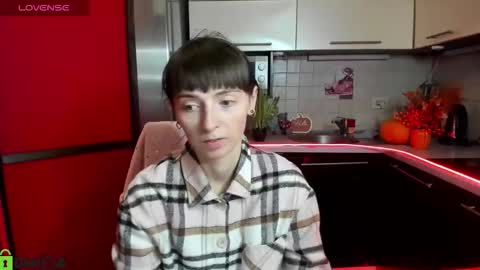 jessicaforris online show from December 2, 7:57 am