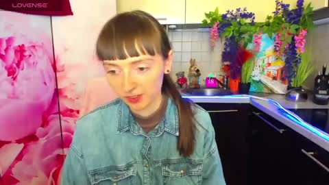 jessicaforris online show from April 30, 7:25 am