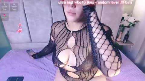 jessicaparkeer1 online show from April 24, 1:24 pm