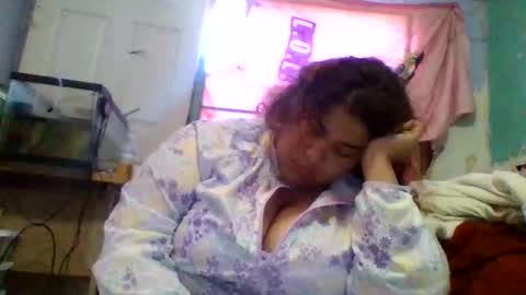 dovedianna online show from May 11, 11:35 pm