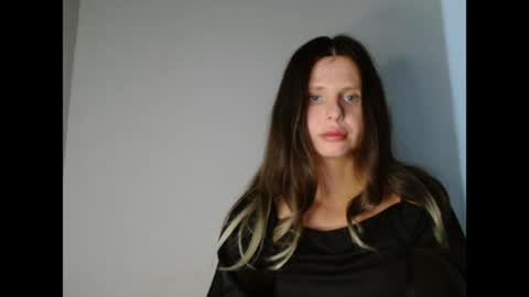 Jessicaxq online show from June 28, 4:35 pm