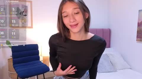 Snapshot of jessie__02 chatting on January 18, 2:33 pm Jess online show from January 18, 2:33 pm