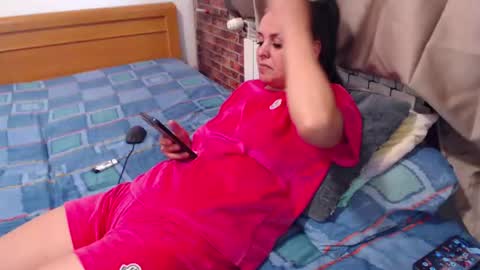 jessiestar3 online show from June 22, 3:25 am