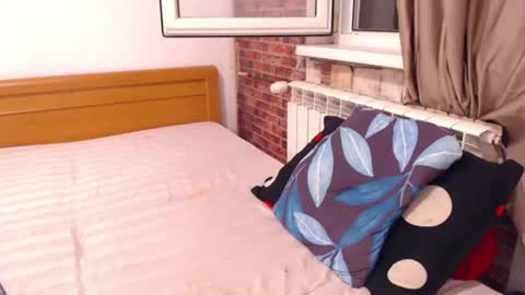 jessiestar3 online show from July 18, 8:56 pm