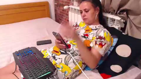 jessiestar3 online show from July 19, 10:24 pm