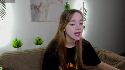 Jessie online show from November 10, 8:46 am