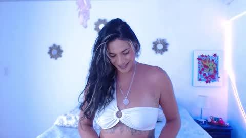 Snapshot of jessigomez chatting on October 15, 2:06 pm JESSI GOMEZ online show from October 15, 2:06 pm