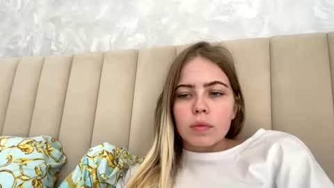 jessika_evans online show from June 14, 8:05 am