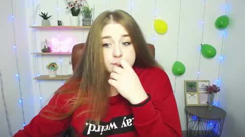 Snapshot of jessikadaniels chatting on January 20, 7:15 am Jess online show from January 20, 7:15 am