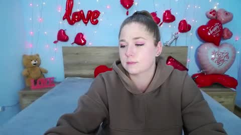 Snapshot of jessikadaniels chatting on March 3, 10:28 am Jess online show from March 3, 10:28 am