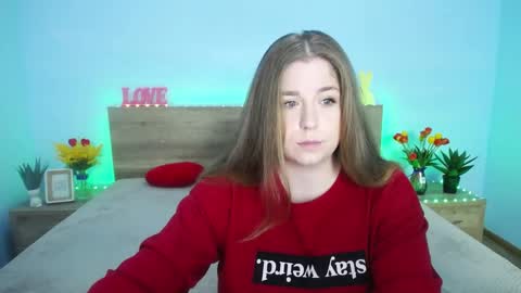 Snapshot of jessikadaniels chatting on March 10, 7:21 am Jess online show from March 10, 7:21 am