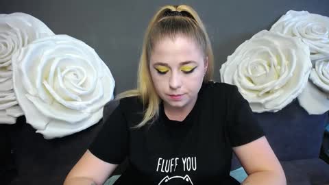 Snapshot of jessikadaniels chatting on September 12, 7:08 am Jess online show from September 12, 7:08 am