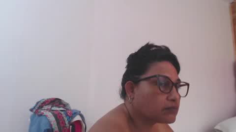 paola online show from June 30, 5:25 pm