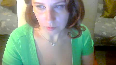 Snapshot of jessjess4you chatting on April 21, 7:28 pm jessjess4you online show from April 21, 7:28 pm
