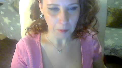 Snapshot of jessjess4you chatting on May 10, 3:33 am jessjess4you online show from May 10, 3:33 am