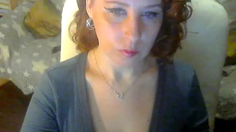 Snapshot of jessjess4you chatting on May 11, 4:29 am jessjess4you online show from May 11, 4:29 am