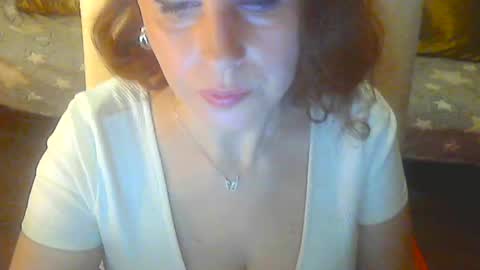 Snapshot of jessjess4you chatting on May 14, 4:30 am jessjess4you online show from May 14, 4:30 am
