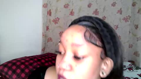 Snapshot of jessycoool chatting on November 18, 3:12 am Koko online show from November 18, 3:12 am