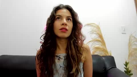 jessye_golden online show from June 18, 6:01 pm